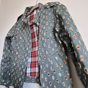 Stylish Blue Jacket with Patterned Design